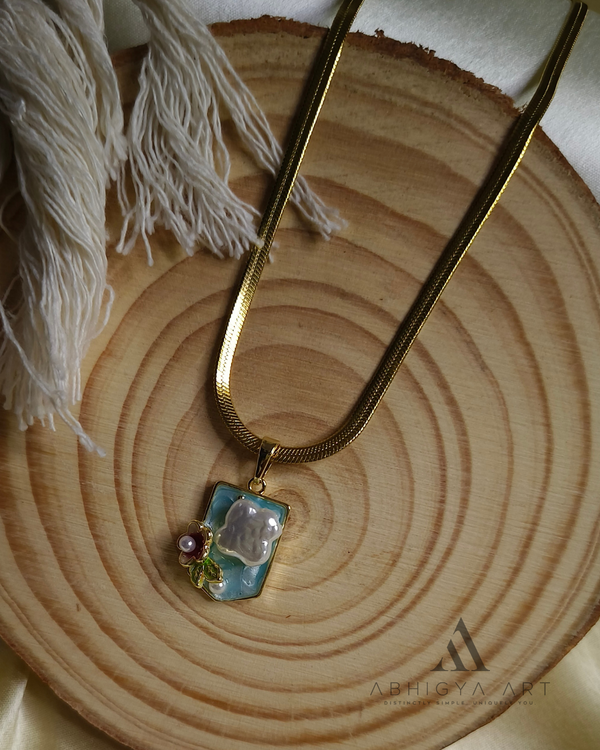 Ocean Bloom Pearl Pendant Necklace