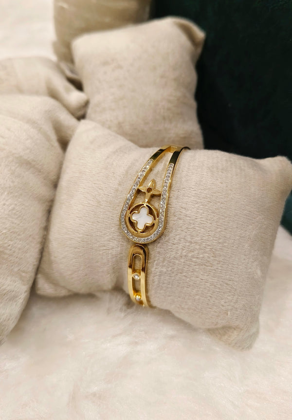 Clover CZ Slim Bangle