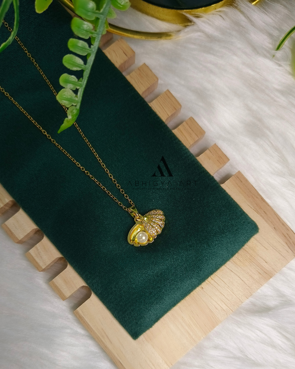 Golden Shell Pendant