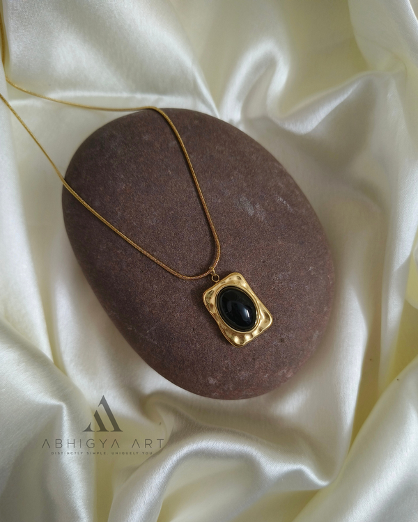 Black Onyx Oval Pendant